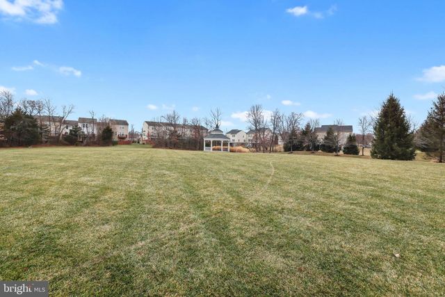 42473 PATRICK WAYNE SQ, Broadlands, VA 20148