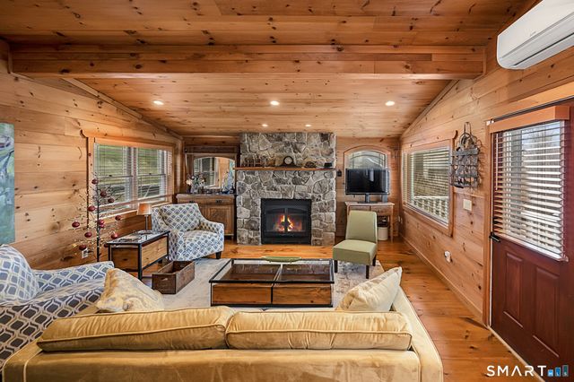 86 Taine Mountain Road, Burlington, CT 06013