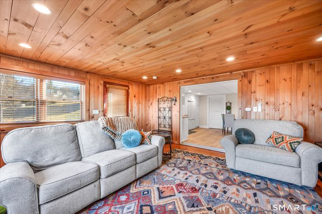 86 Taine Mountain Road, Burlington, CT 06013