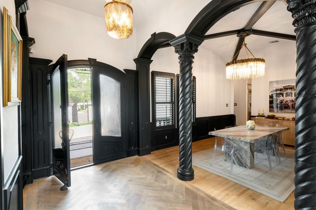 2621 Exposition BLVD, Austin, TX 78703