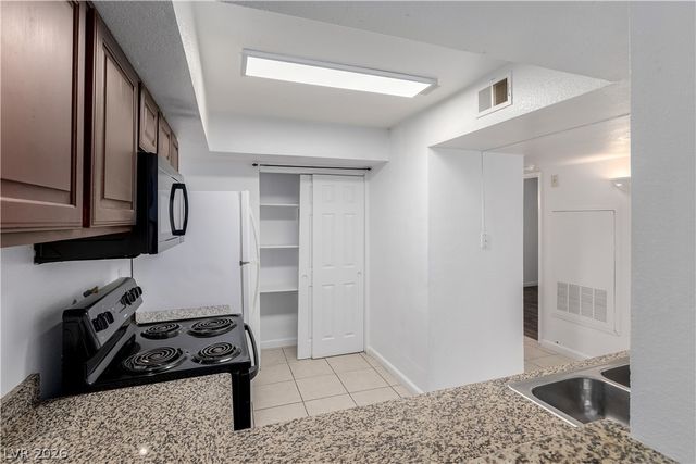 6800 East Lake Mead Boulevard 1080, Las Vegas, NV 89156