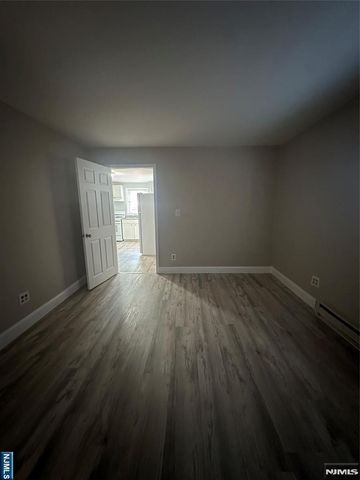 229-233 Park 6, East Rutherford, NJ 07073