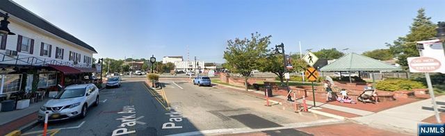 229-233 Park 6, East Rutherford, NJ 07073