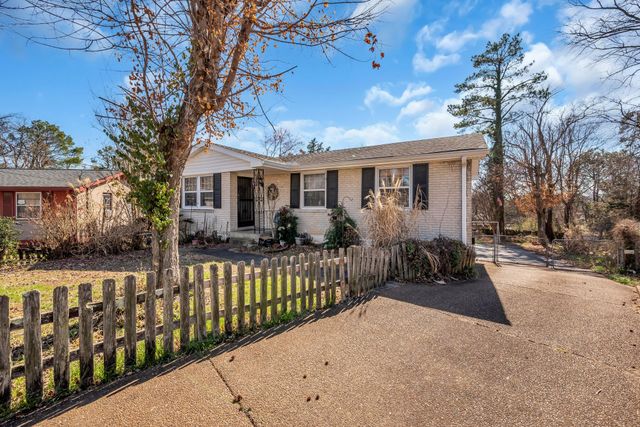 128 Dowdy Ct, Antioch, TN 37013