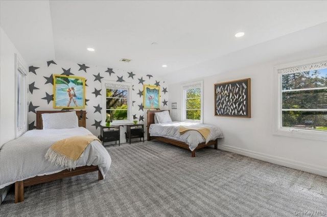230 Ocean Avenue, Lawrence, NY 11559