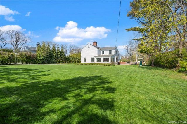230 Ocean Avenue, Lawrence, NY 11559