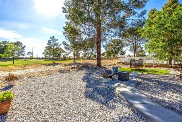 14651 Greenbriar Drive, Helendale, CA 92342