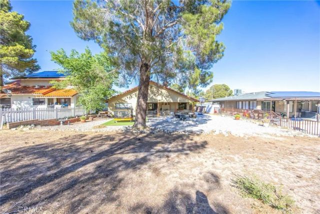 14651 Greenbriar Drive, Helendale, CA 92342