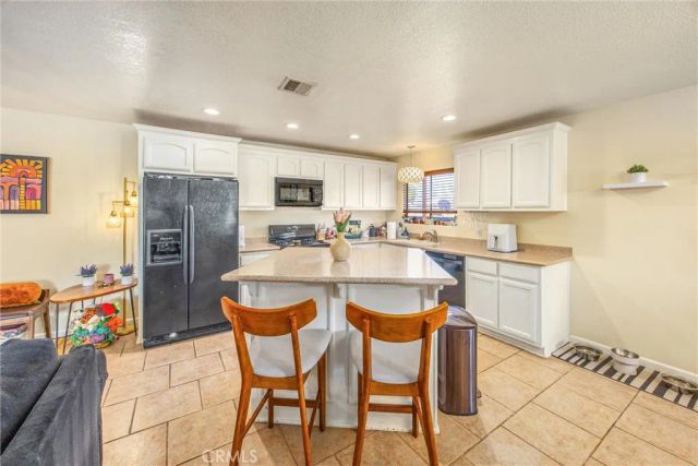 14651 Greenbriar Drive, Helendale, CA 92342