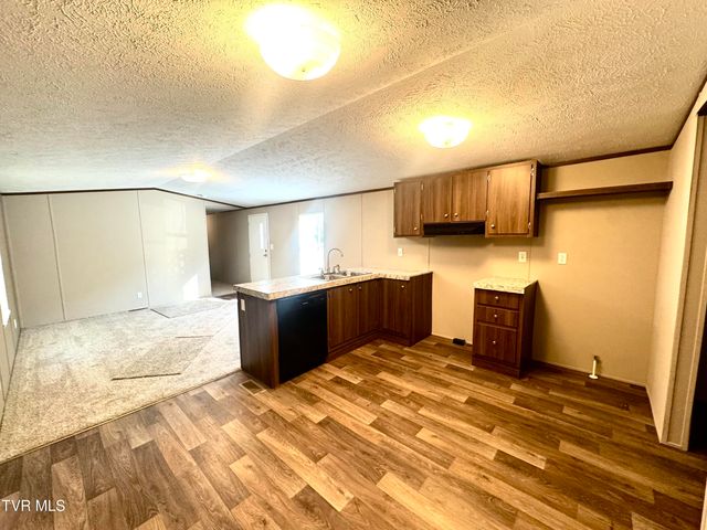 236 Redwood Drive, Raven, VA 24639