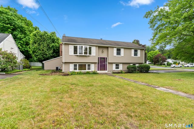 40 Woodside Lane, Plainville, CT 06062