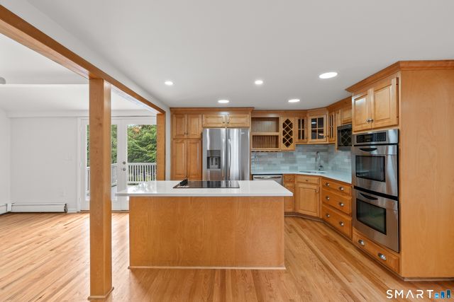 40 Woodside Lane, Plainville, CT 06062