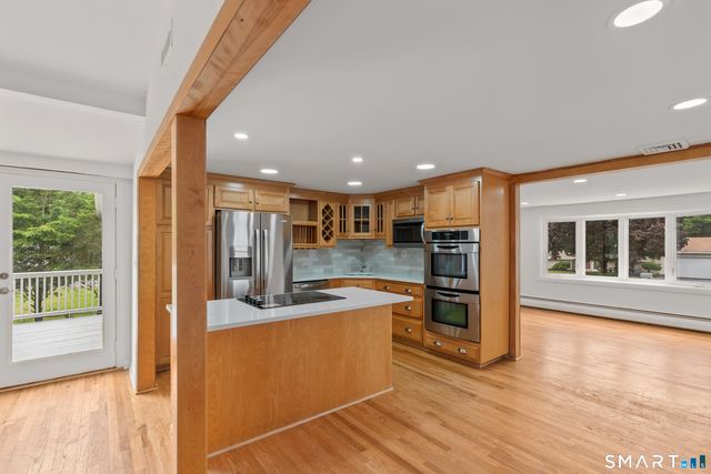 40 Woodside Lane, Plainville, CT 06062