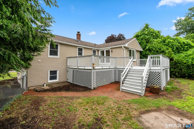 40 Woodside Lane, Plainville, CT 06062