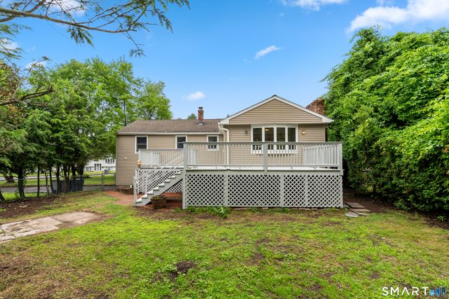 40 Woodside Lane, Plainville, CT 06062