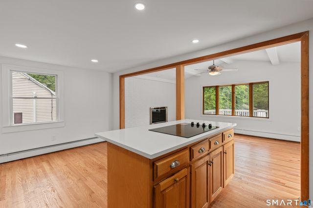 40 Woodside Lane, Plainville, CT 06062