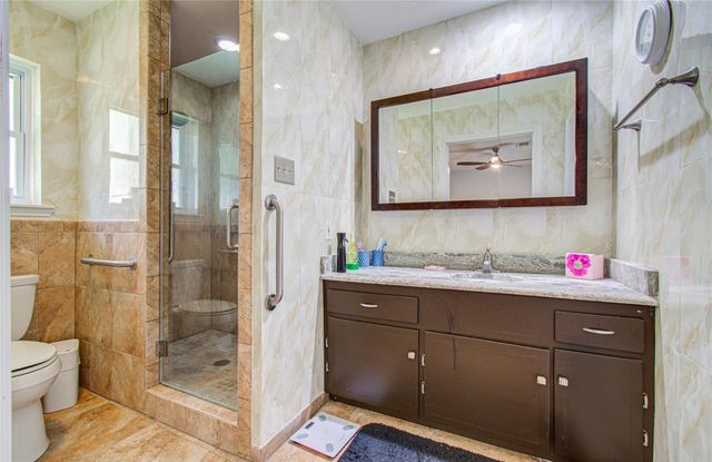 9502 Ballin David Drive, Spring, TX 77379