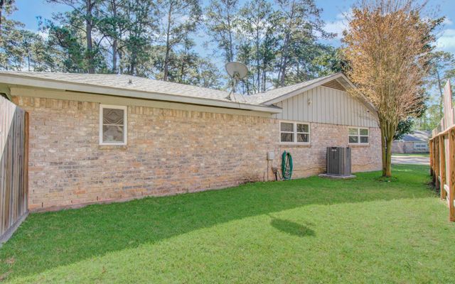 9502 Ballin David Drive, Spring, TX 77379