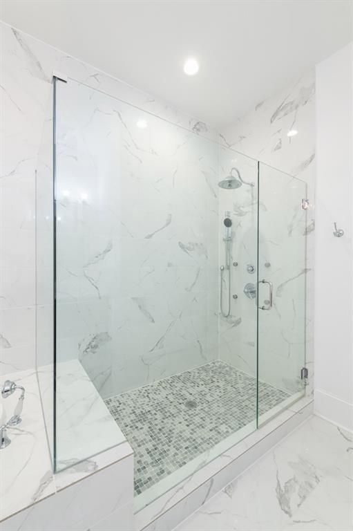 Image 21 of property listing at 1099 Briar Cove Circle, Atlanta, GA 30329
