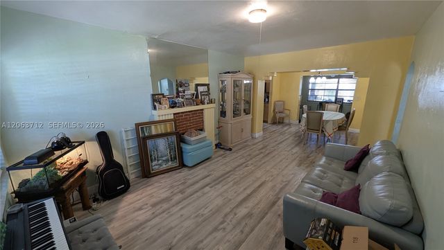 1655 SW 20th St, Miami, FL 33145