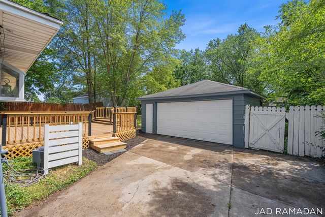 1620 32nd Street, Wyoming, MI 49519