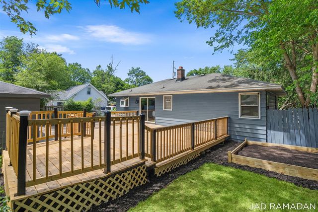 1620 32nd Street, Wyoming, MI 49519