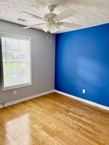 4 Hillstone Way, Cartersville, GA 30121