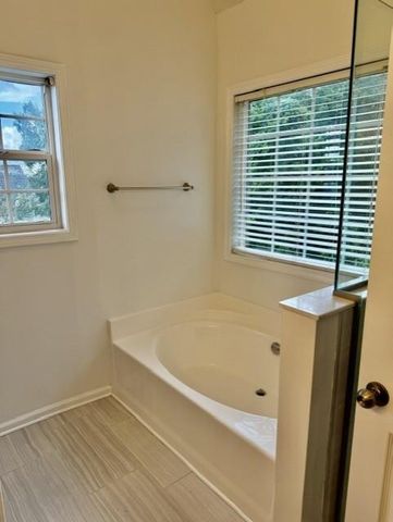 4 Hillstone Way, Cartersville, GA 30121
