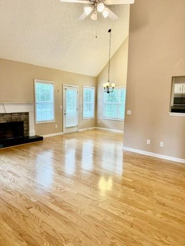 4 Hillstone Way, Cartersville, GA 30121