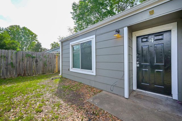506 N 3rd Street 2, Richmond, TX 77469