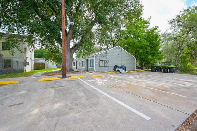 506 N 3rd Street 2, Richmond, TX 77469