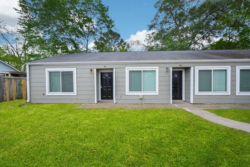506 N 3rd Street 2, Richmond, TX 77469