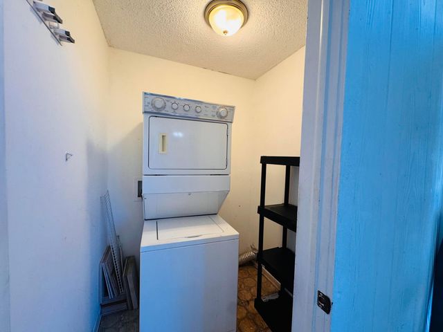 809 NE 199th Street 105-7, Miami, FL 33179