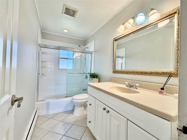 14 Glendale Drive, Melville, NY 11747