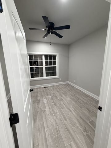 1720 Allison Ave, Columbia, TN 38401