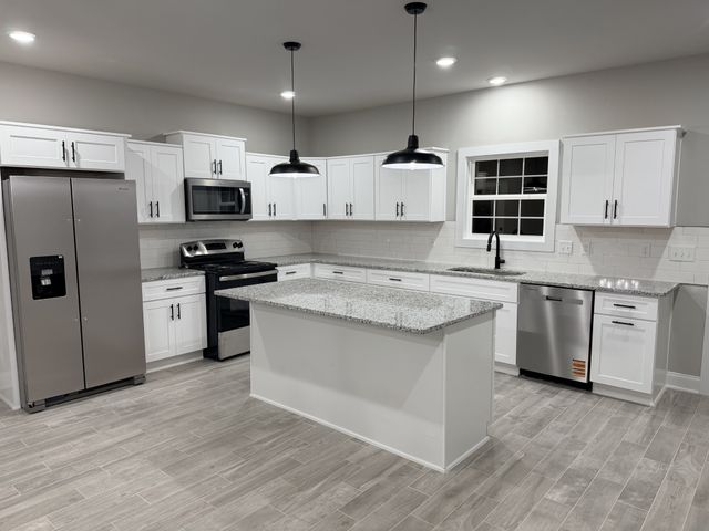 1720 Allison Ave, Columbia, TN 38401