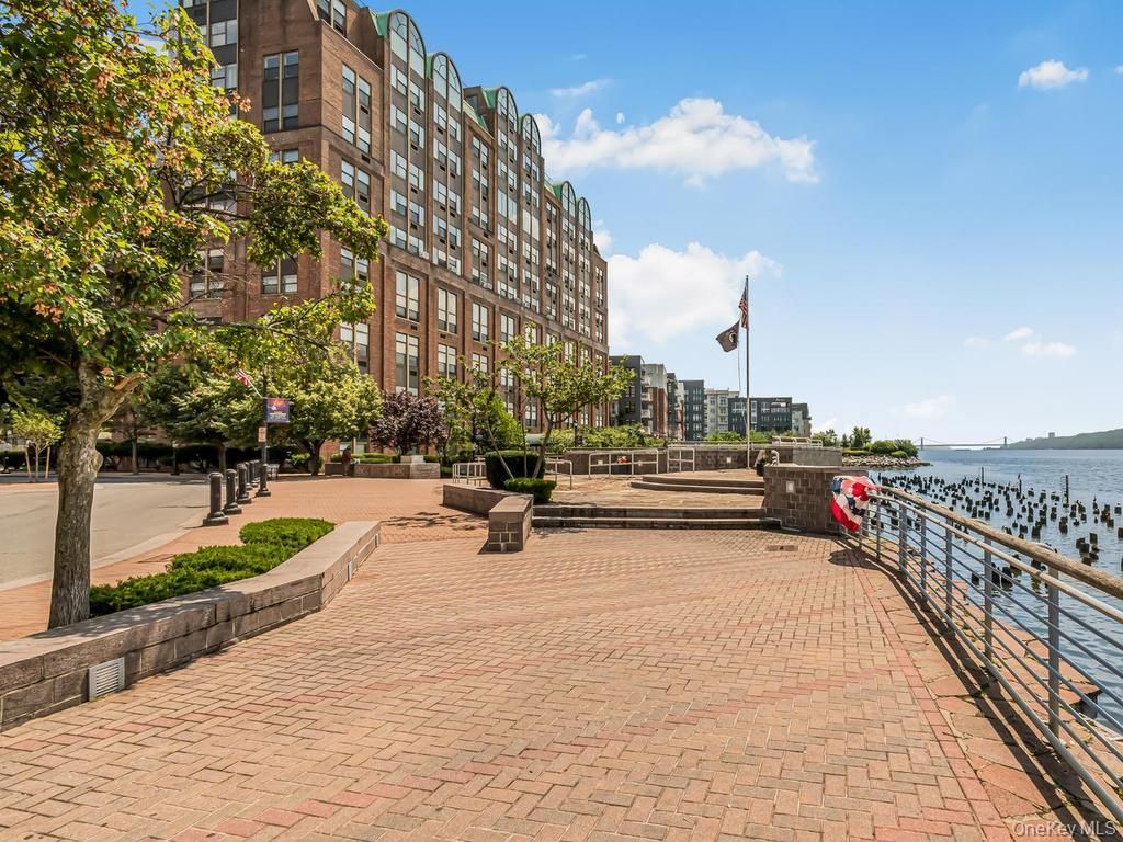 23 Water Grant Street 8I, Yonkers, NY 10701 — photo 5