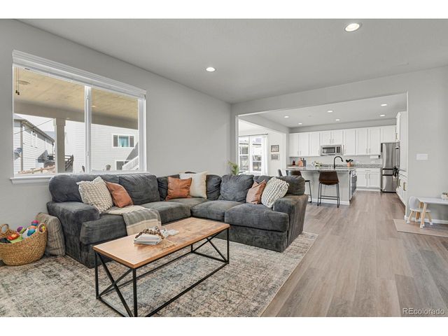 1425 Hart Ln, Elizabeth, CO 80107
