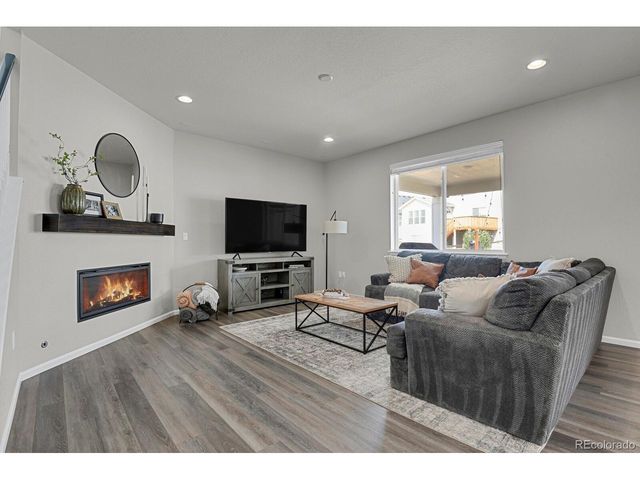 1425 Hart Ln, Elizabeth, CO 80107