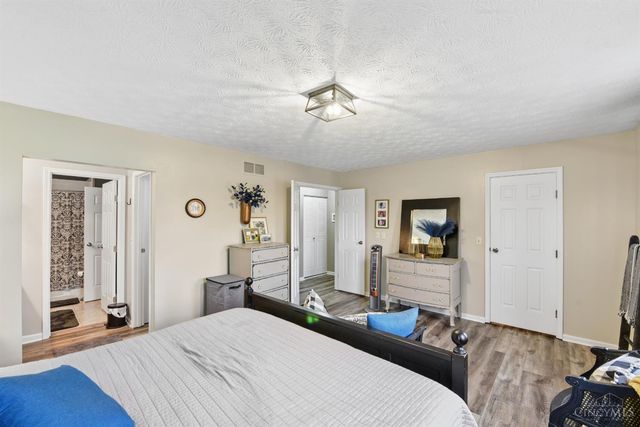 125 Chapel Hill Drive, Fairfield, OH 45014