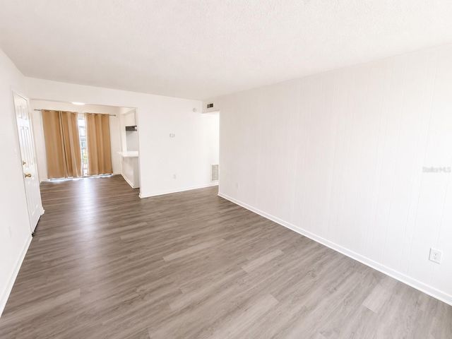 2789 L B MCLEOD ROAD D, Orlando, FL 32805