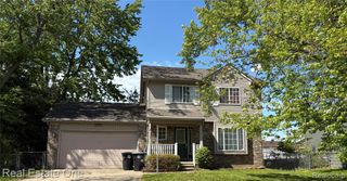 29500 Norfolk Street, Livonia, MI 48152