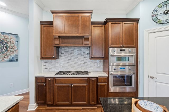 555 Heatherwoode Circle, Springboro, OH 45066