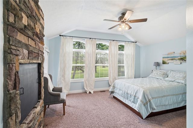 555 Heatherwoode Circle, Springboro, OH 45066