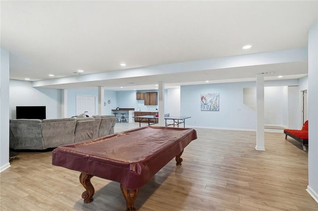 555 Heatherwoode Circle, Springboro, OH 45066