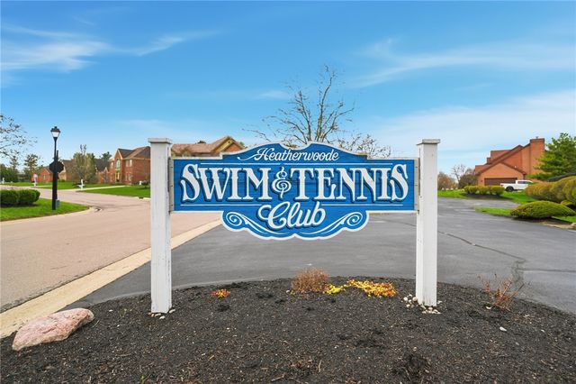 555 Heatherwoode Circle, Springboro, OH 45066