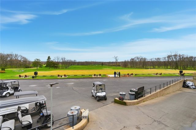 555 Heatherwoode Circle, Springboro, OH 45066