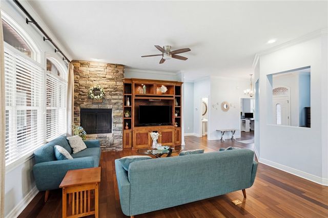 555 Heatherwoode Circle, Springboro, OH 45066