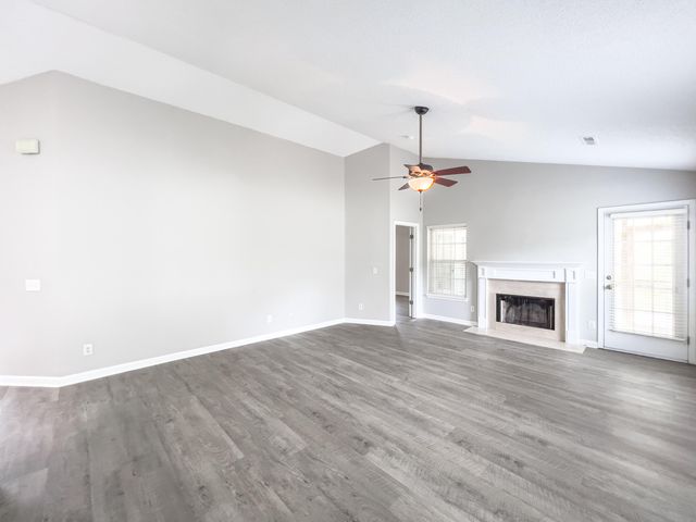 307 Sunburst Way, Summerville, SC 29483