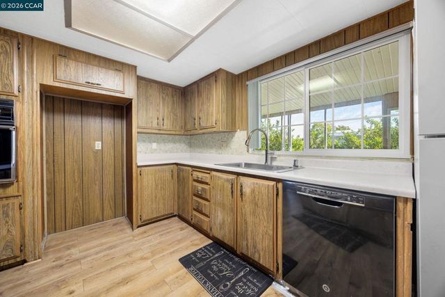 120 Santa Teresa, San Leandro, CA 94579